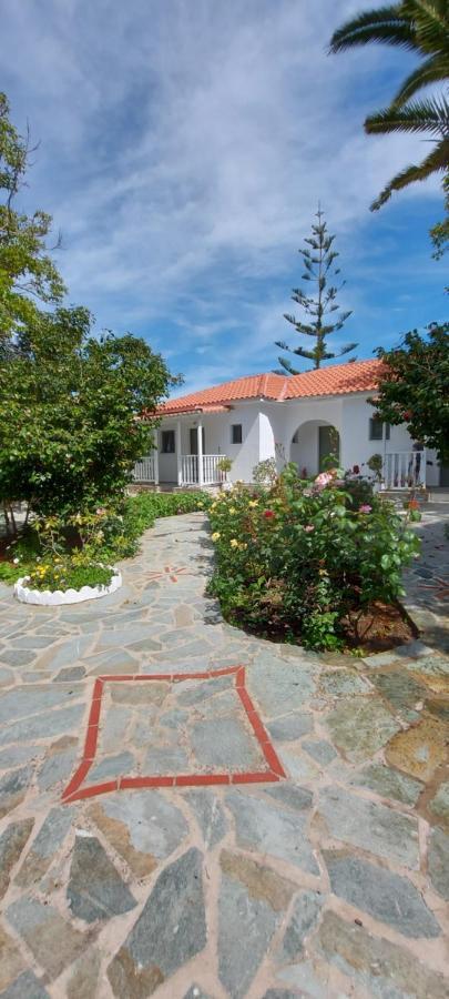 3 Goddesses' Holiday home *